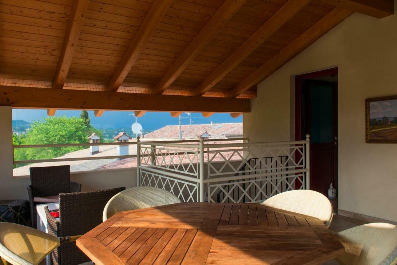 Art Gallery B&B Лонато Екстериор снимка